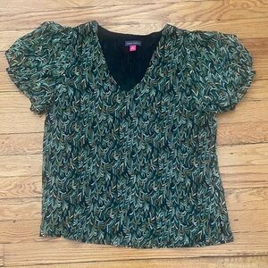 Vince Camuto Green Leaf Print Blouse